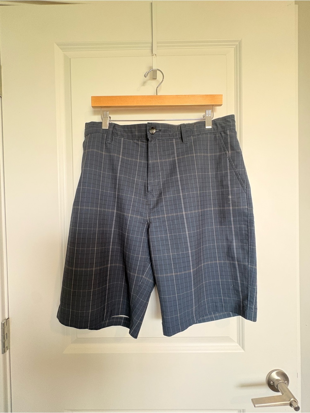 Caribbean Men's Navy Grid-Pattern Flat Front Shorts